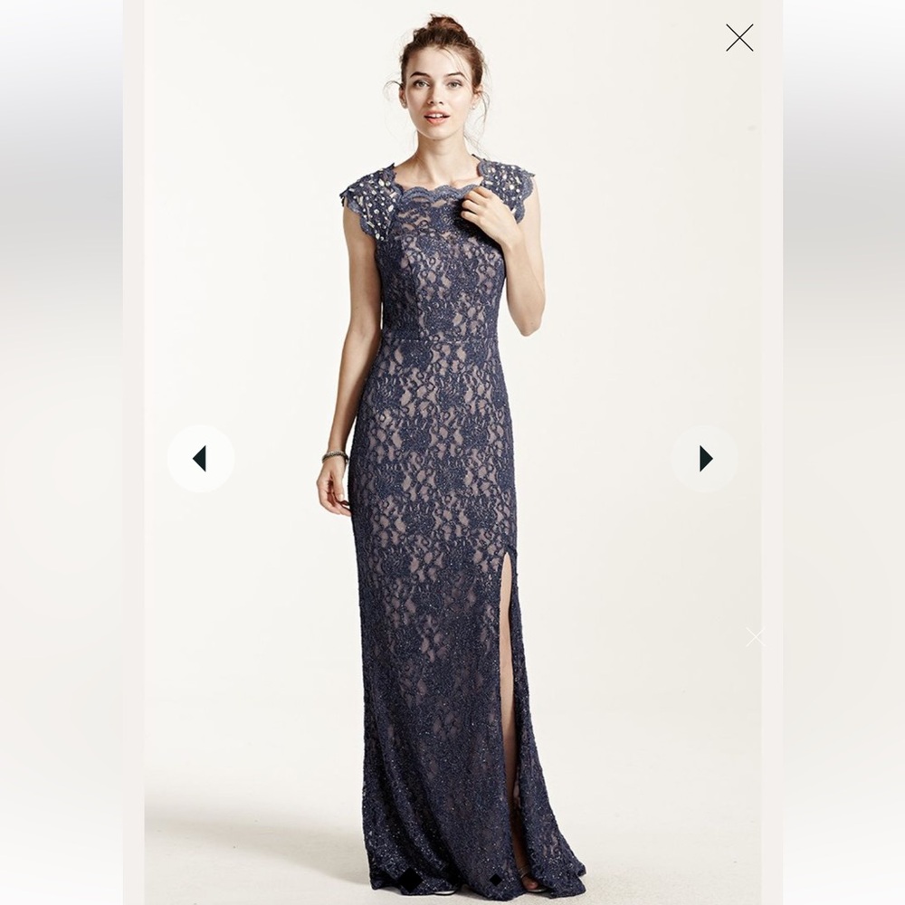 long lace cap sleeve dress with keyhole back Size 7